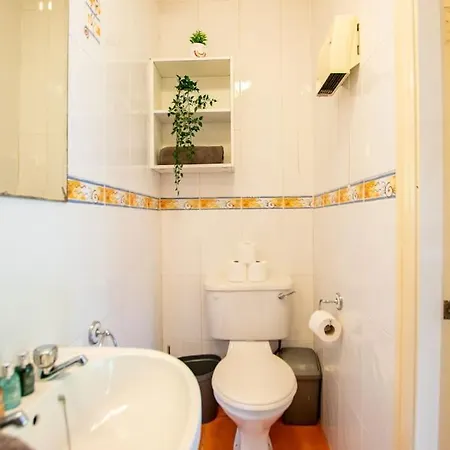 89 - Spacious Townhouse By Shortstays Galway Exterior photo