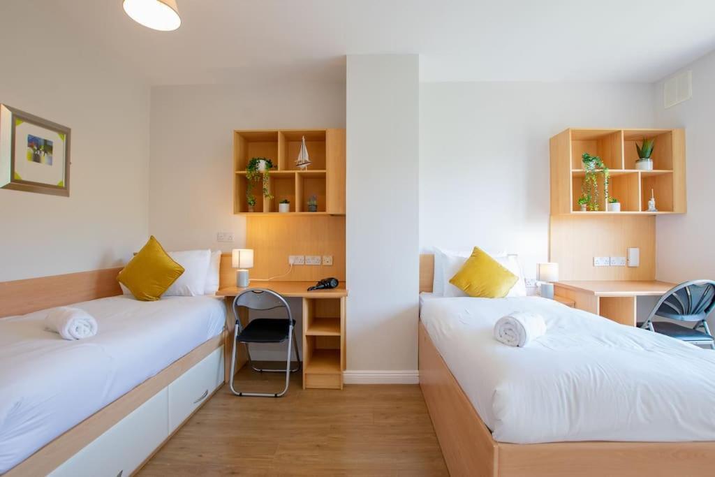 Casa vacanze 89 - Spacious Townhouse By Shortstays *